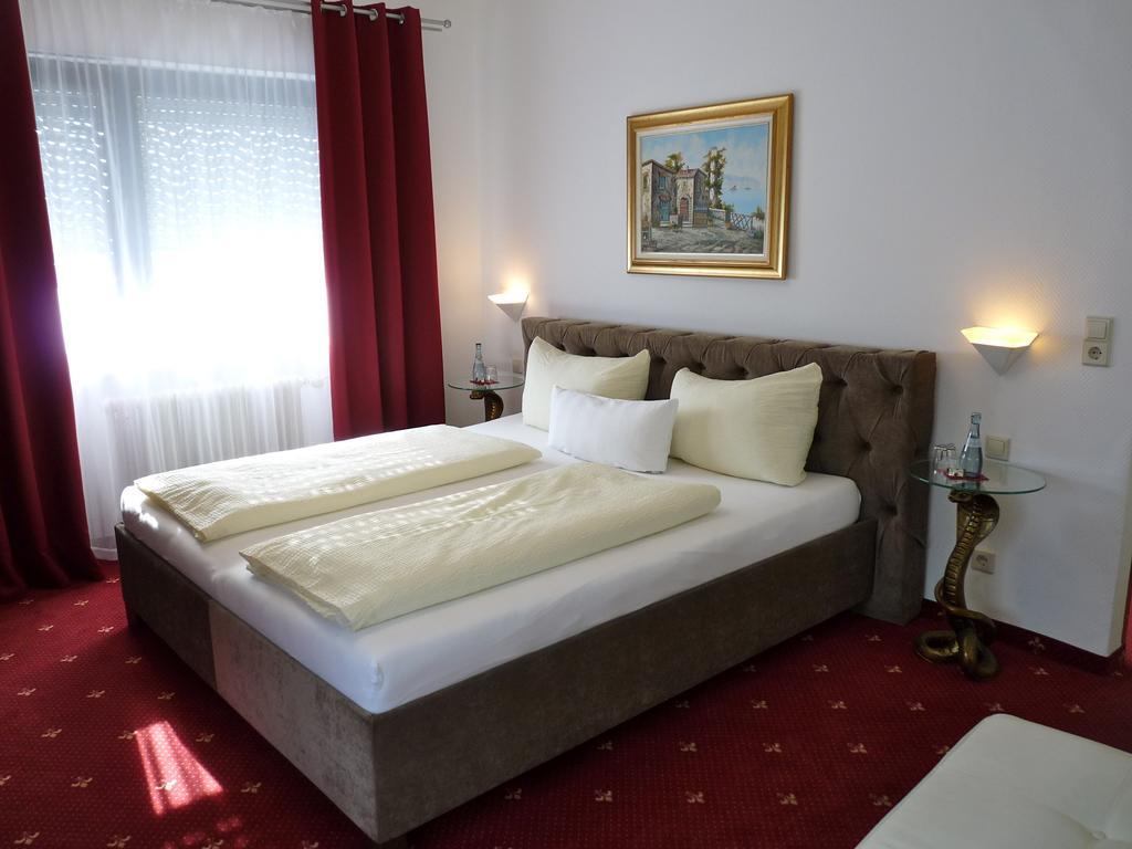 Hotel Geissler Stuttgart Habitación foto