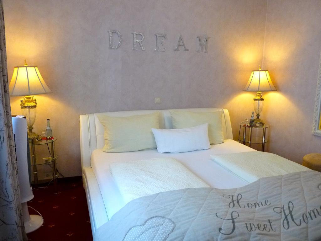Hotel Geissler Stuttgart Habitación foto
